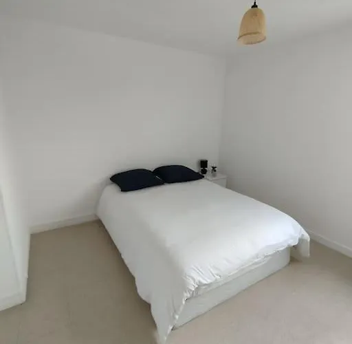 Proche Parc Expo Apartman *